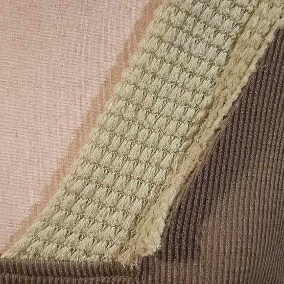 🥑POL Hooded Brown and Green Mixed-Fabric Top (L)🥑 - Picture 2 of 10